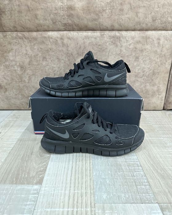 Nike Free Run 2 GS Black/Dark Grey