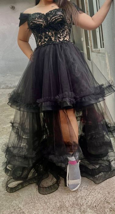 Официална Черна Рокля