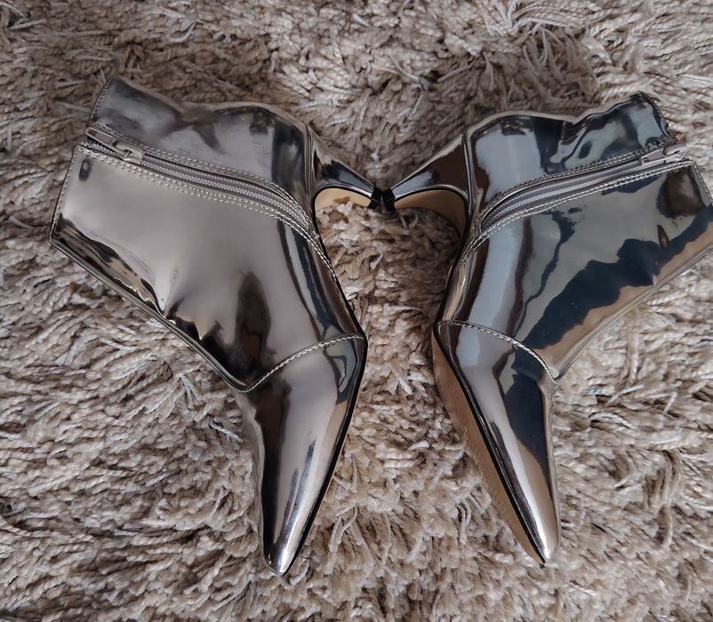 Ghete dama lăcuite 36 argintiu Buffalo