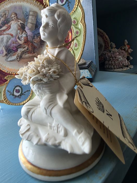 Порцеланови фигурки 15€
