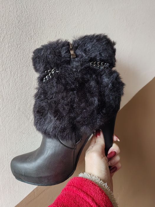 Дамски нови  обувки