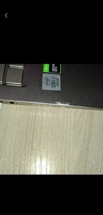 Asus Zenbook UX534FTC 4K топовая конфигурация i7-10510u GTX 1650 Max-Q