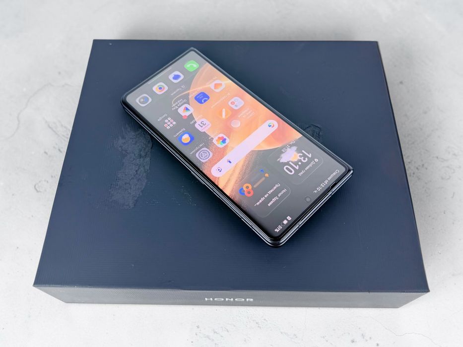 Honor Magic V3 512GB 12RAM Black Перфектен! Гаранция!