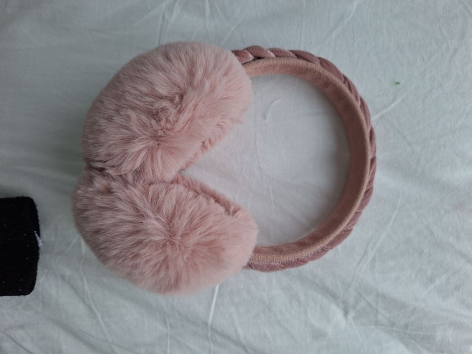 Дамски ушанки розови