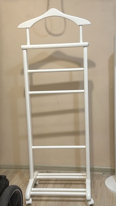 Вешалка для одежды