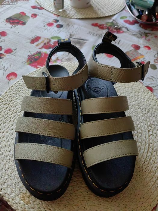 Сандали dr. martens 39-40 номер