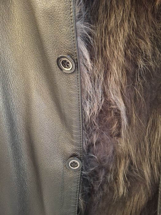 Продам мужскую дубленку