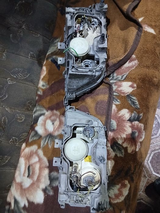 Продам передний Фары