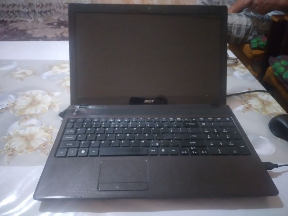 Ноутбук асер нархи