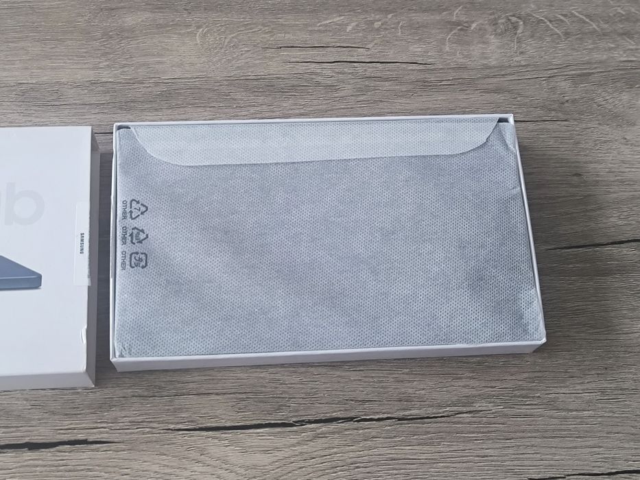 Таблет Samsung Galaxy Tab 9 - 4G - 128gb rom / 8gb ram