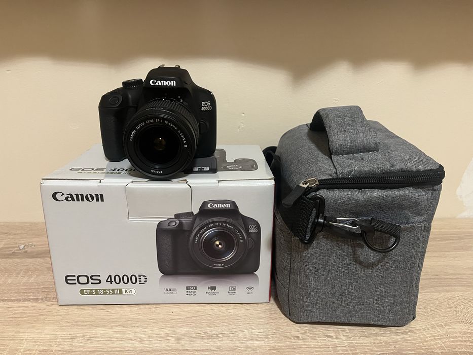 Canon EOS 4000D + 18–55mm | Пълен комплект | Като нов + 16GB карта