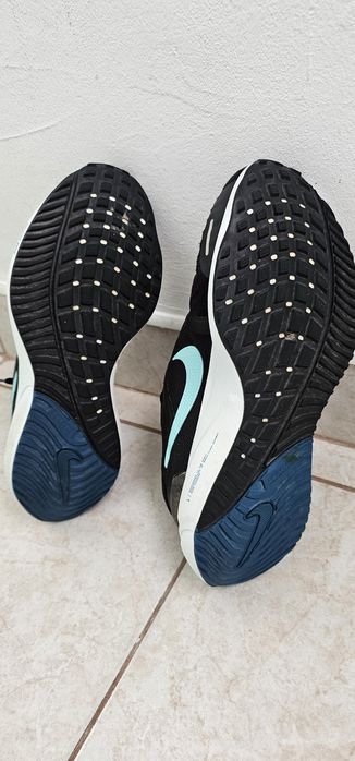 Nike Air zoom vomero 16 40 номер