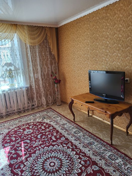Сдам посуточно 3 х  квартиру