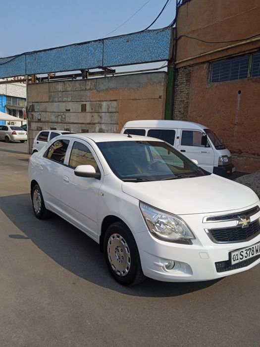 Продаю Cobalt 2015г механика