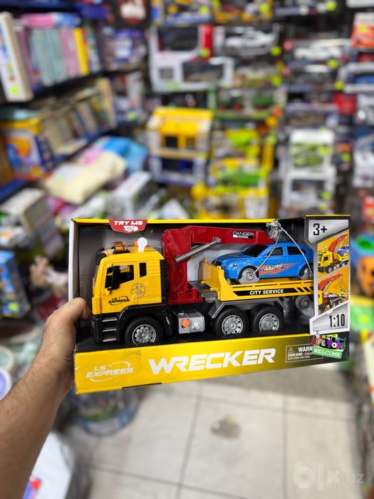 Детские игрушечные машинки с инерционным механизмом