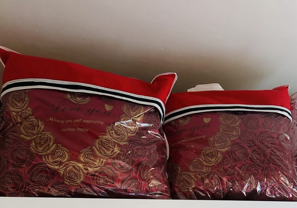 Подушка сотилади.