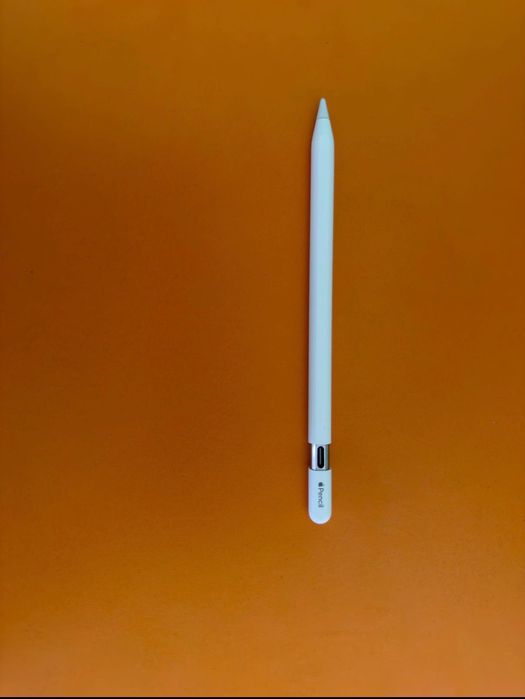 (Неизползван) Apple iPad 11 (A16, Silver, 256 GB) + Apple Pencil + калъф
