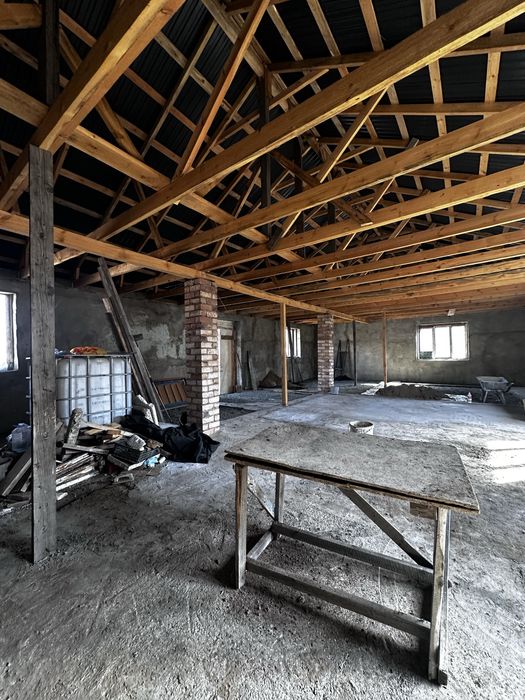 продам участок с постройкой