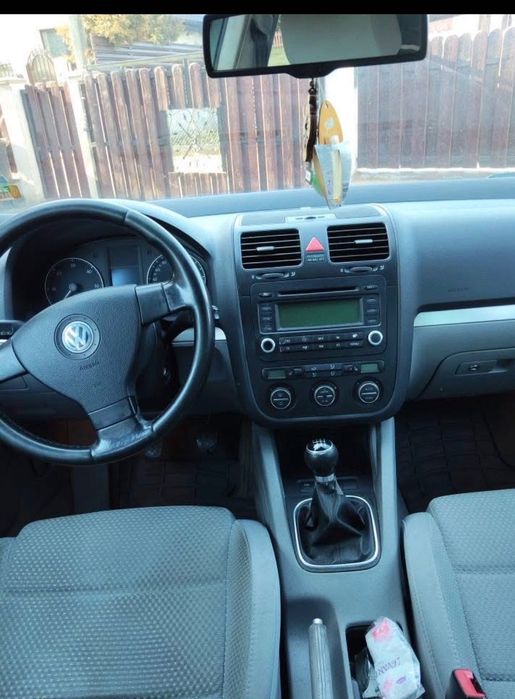 VOLKSWAGEN Jetta 2006 — imagine 3