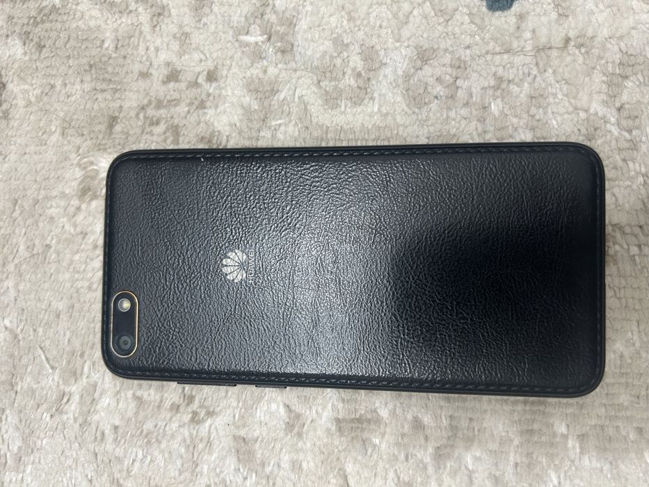 Телефон сенсорный huawei y5 lite