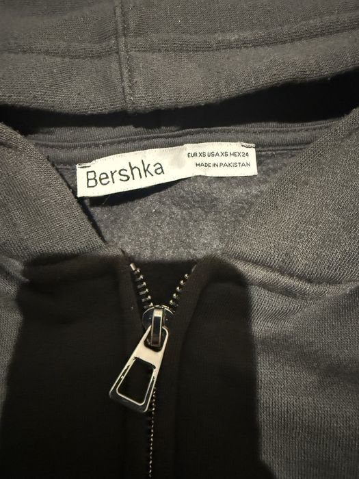 Толстовка Bershka