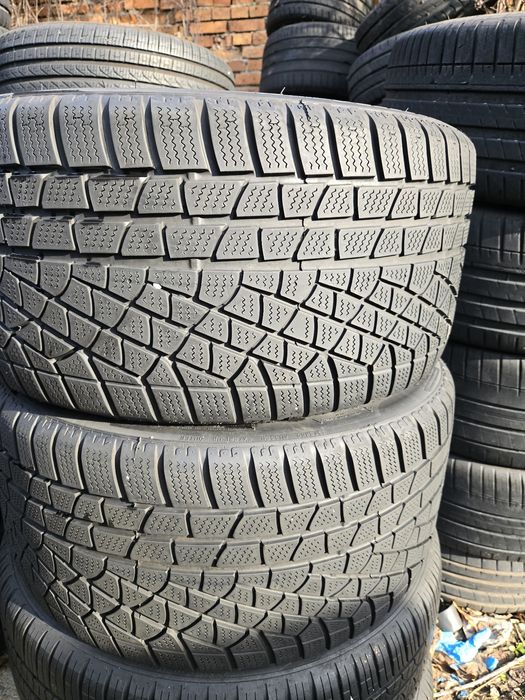 2бр. 285 30 20 Pirelli зимни.