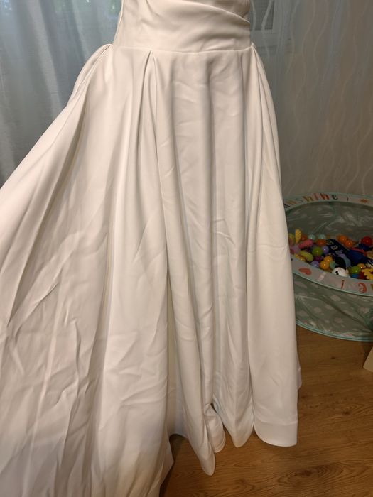 Rochie de mireasa noua