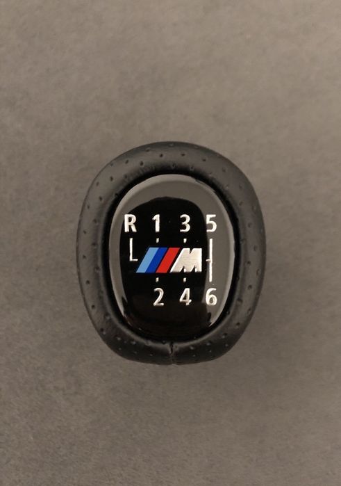 Nuca schimbator scurta perforata BMW M seria 1 3 5 6 E60 E90 E92 X1 X3