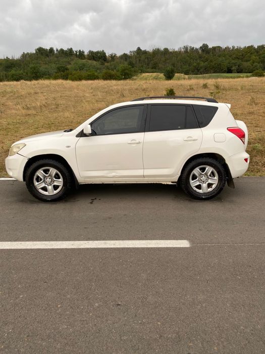 Toyota Rav 4  2.2.  4x4
