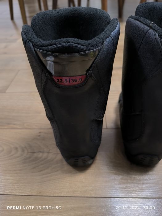 Boots snowboard deeluxe inchidere boa marime 36. 22.5