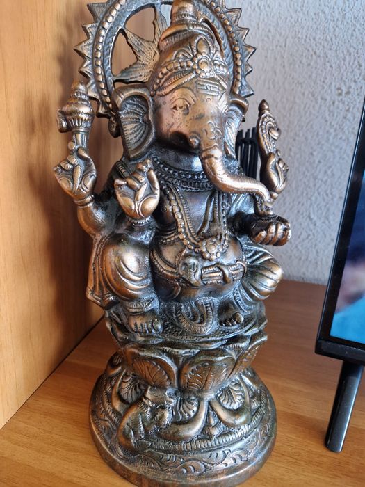 Statuietă de vînzare