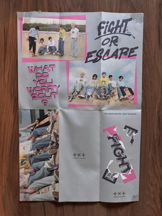 TXT - The Chaos Chapter: FIGHT OR ESCAPE