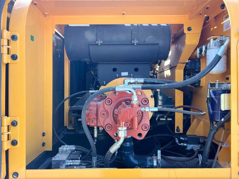 Excavator Hyundai R210 - [21 t , 141 Hp ] - Nou + Video