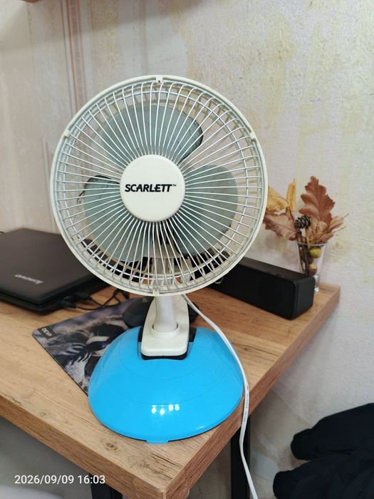 Настольный вентилятор Скарлет