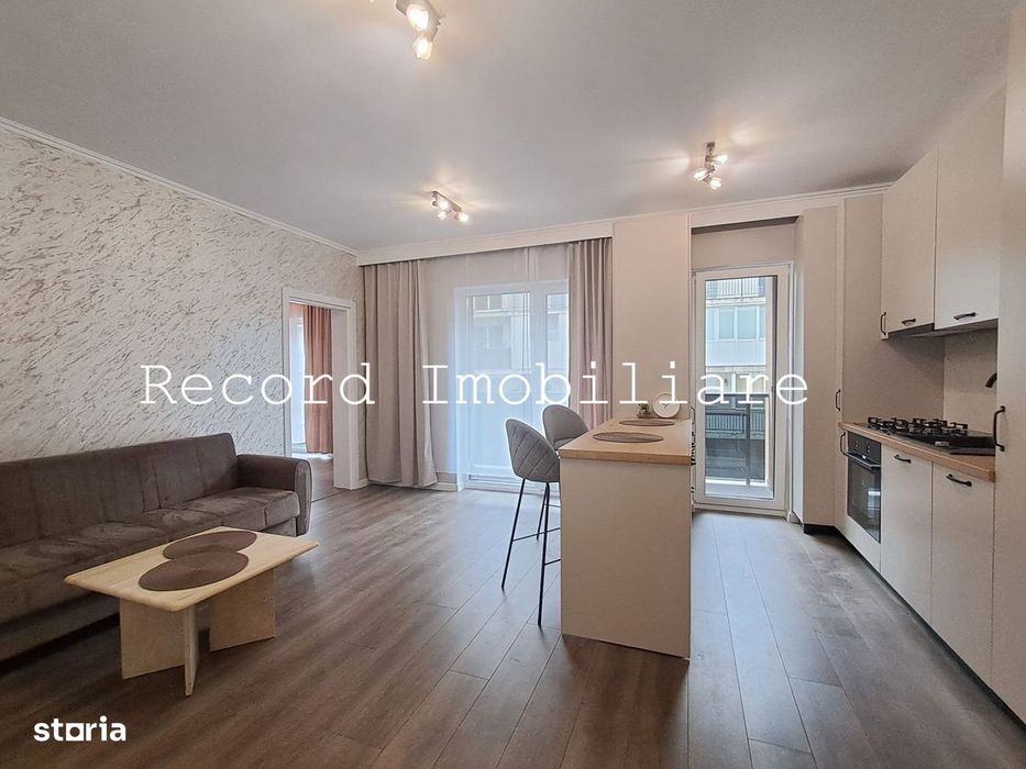 Apartament 2 camere, et.1, lift, parcare str.Eroilor, Floresti