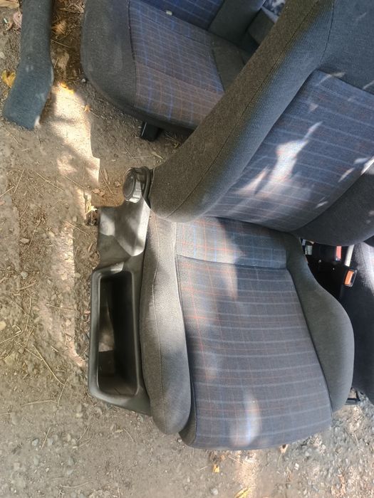 ГТ салон за Пасат Б3 комби