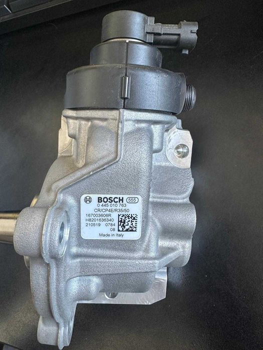 Injectoare si pompa noi 1.5dci dacia/renault/nissan