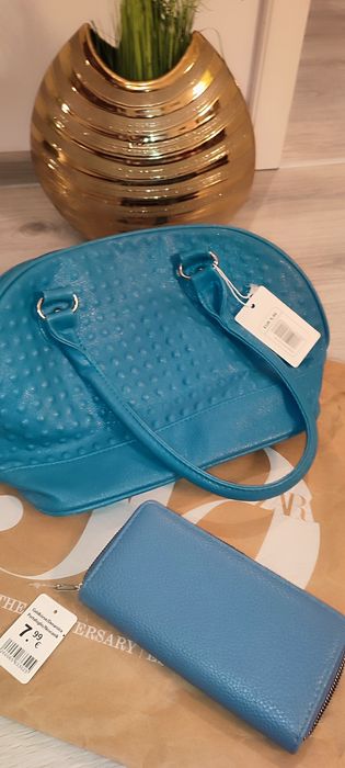 Gentuta de mana albastru turcoaz, portofel cadou