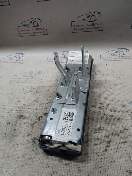 airbag genunchi volkswagen sportsvan 1.4 benzina 2015