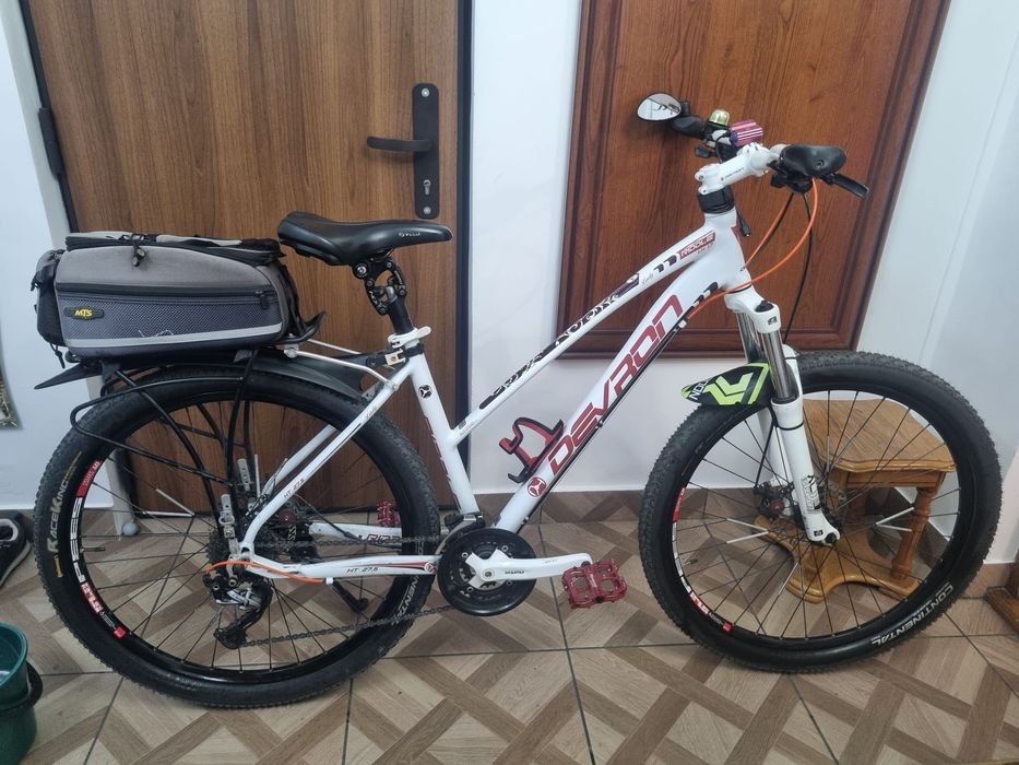 Vând bicicletă damă Devron
