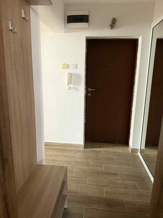 Дава се под наем Тристаен апартамент в София, Център - 92 кв.м за 796.62 € - Снимка #9