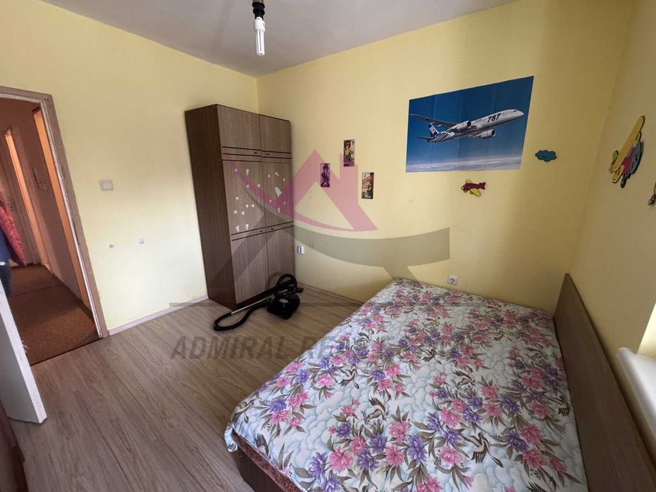 Дава се под наем Тристаен апартамент в Варна, Левски - 69 кв.м за 328.95 € - Снимка #2