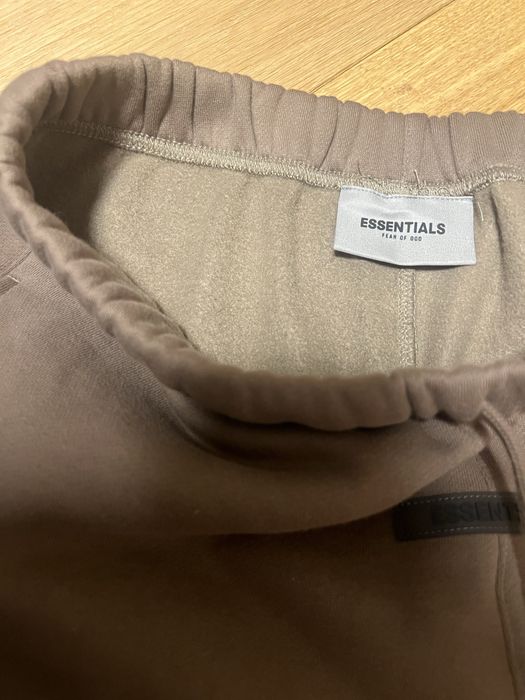 Pantaloni scurti essentials originali
