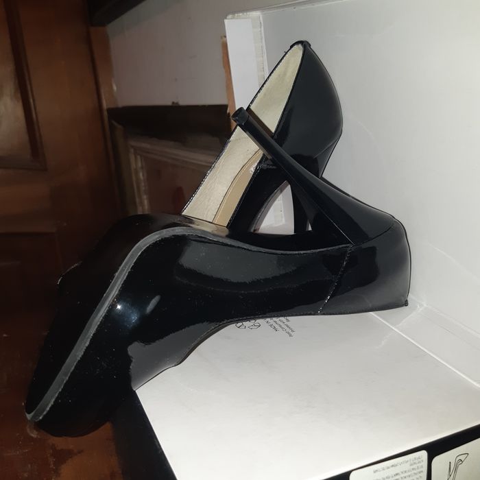 Pantofi cu toc  din piele naturală