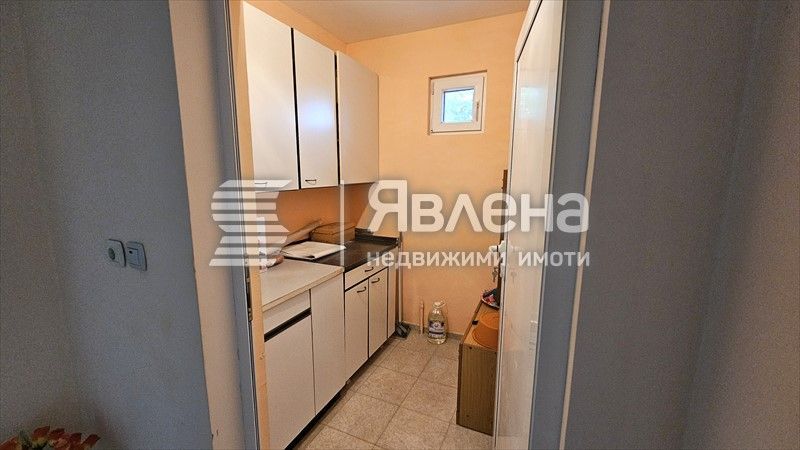 Продава се Промишлена сграда в с. Алдомировци, Област София-област - 7291 кв.м за 39 €/кв.м - Снимка #6