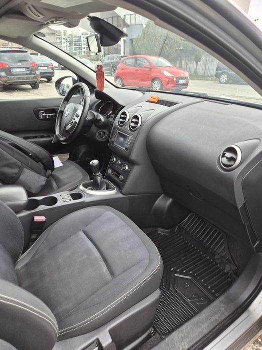 Nissan QASHQAI 2010