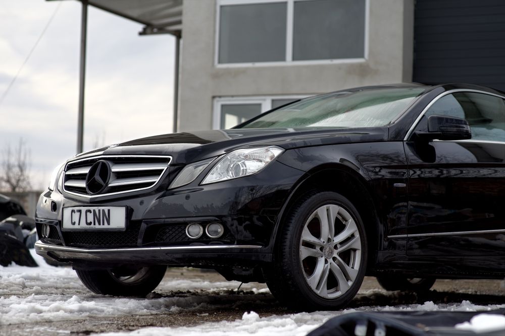 Bara fata Mercedes E W212 etrier tragger radiator scut carenaj portbag