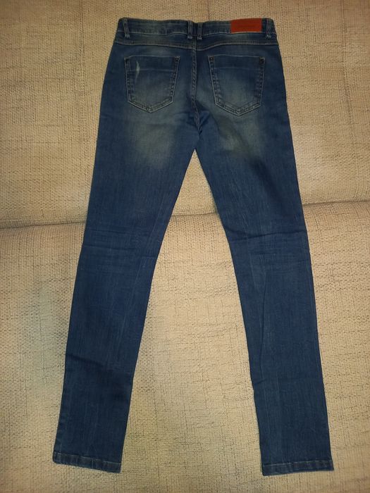 Blugi Stradivarius NOI