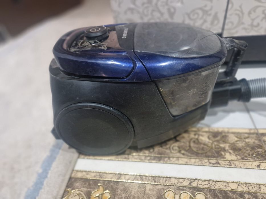 Пылесос на запчасти