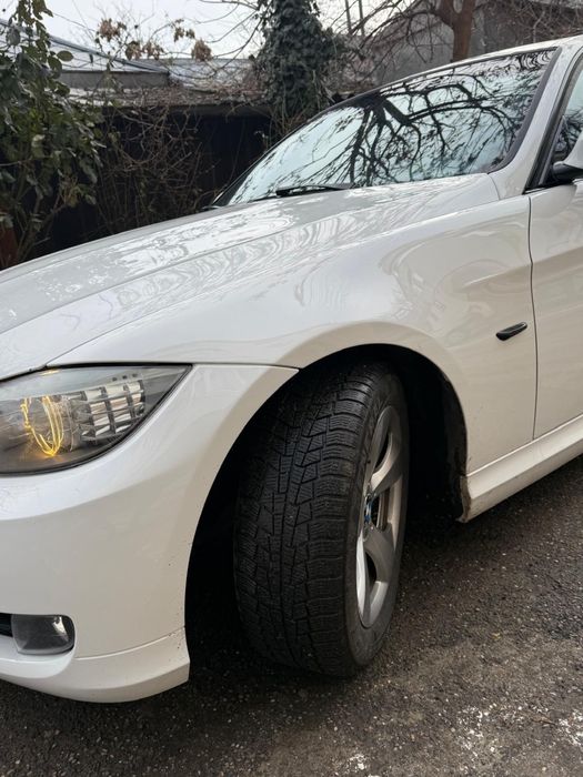 BMW E90 Facelift 2011